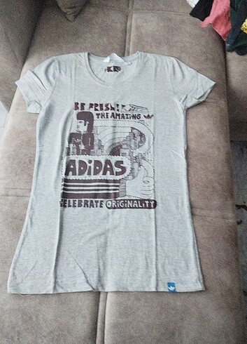 Adidas T-shirt
