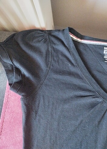 m Beden siyah Renk T-shirt