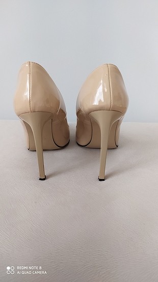 38 Beden rugan krem renk stiletto