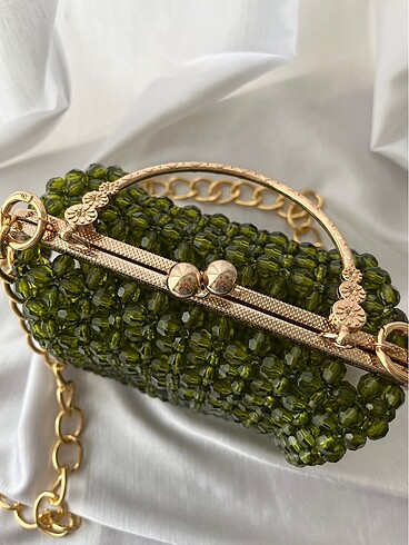 Yeşil elişi boncuk abiye çanta - Görsel 4