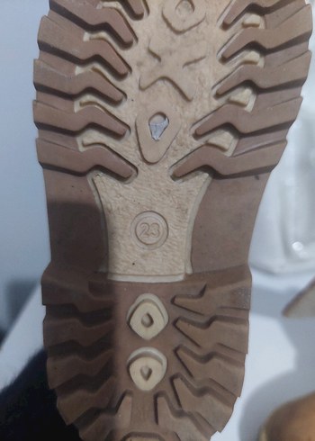 Kahverengi Süet Erkek Çocuk Botu - Görsel 4