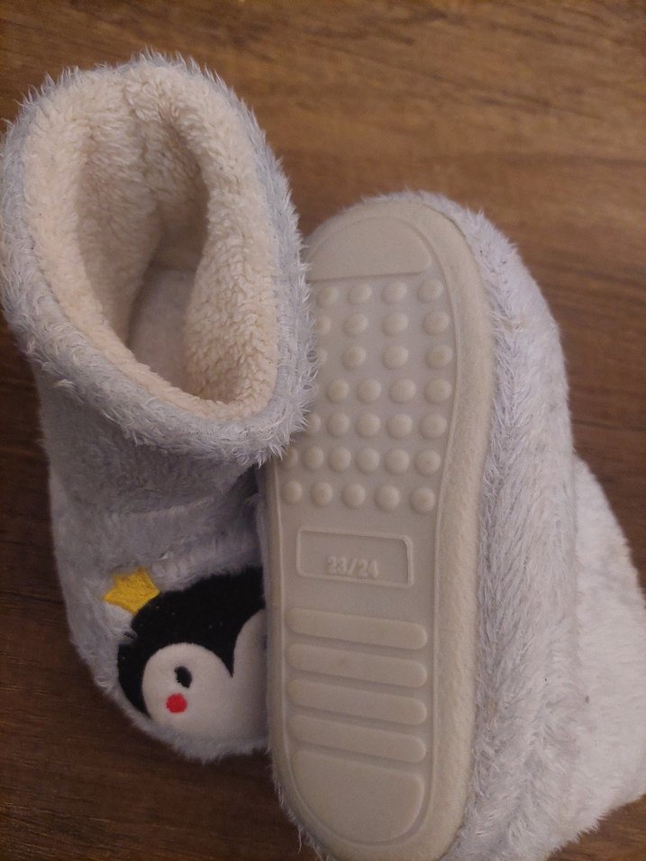 Kızlar için Penguen Nakışlı Sıcak Ev Terliği - Görsel 2