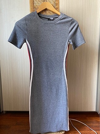 h&m kisa elbise