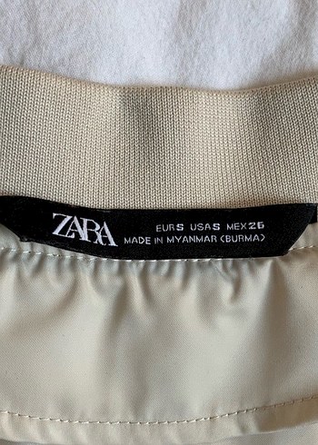 Zara krem bej cropped saten bomber Ceket - Görsel 6