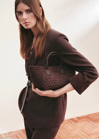 İpekyol örgü dokulu kahverengi  Süet Kadın Çanta - Görsel 6