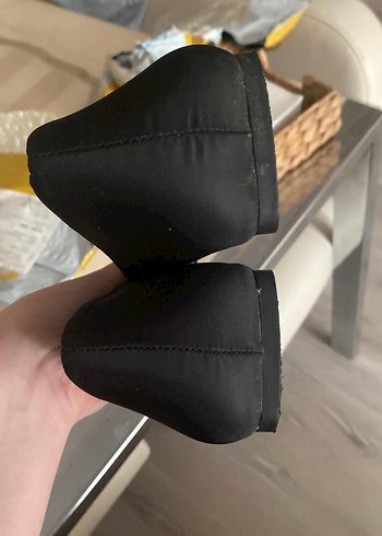 Zara Zara taşlı kurdela detaylı Babet