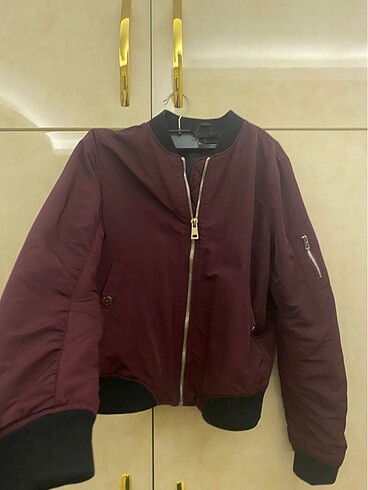 Stradivarius bordo bomber ceket