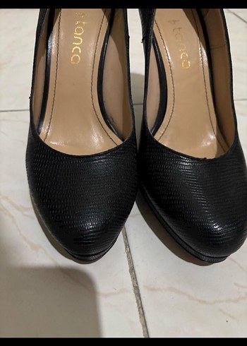 Tergan Siyah Yılan Desenli Topuklu Kadın Ayakkabı - Görsel 3