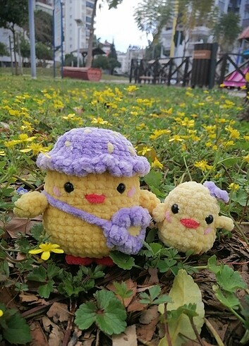 Şapkalı Amigurumi Civciv 2li
