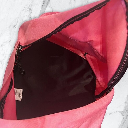 Beden Pembe eastpak çanta