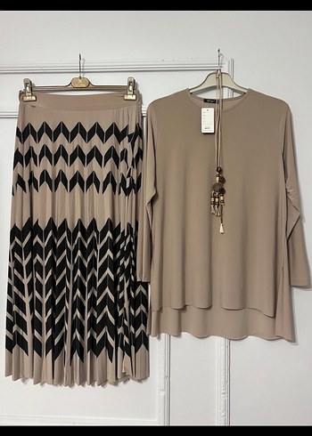 Etekli takım 38 den 52 bedene kadar - Görsel 4