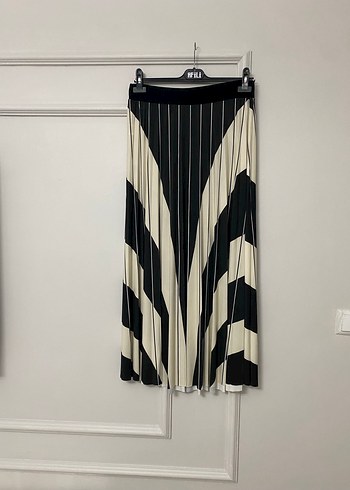 Kahverengi Desenli Pilili Uzun Etek - Görsel 5