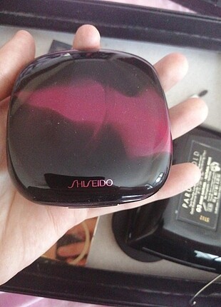 Shiseido SHİSEİDO PUDRA FONDÖTEN 080 NUMARA