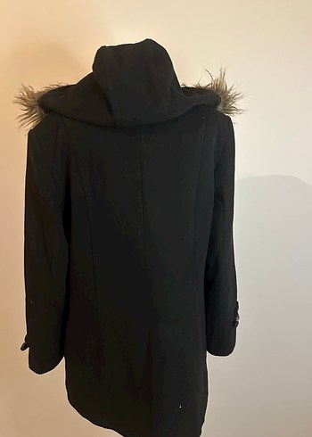 Kürk Detaylı Siyah Gotik Kadın Kaban - Görsel 8