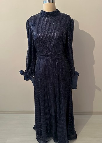 Parlak Lacivert Uzun Kollu Pilili Abiye Elbise - Görsel 20