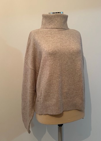 Bej Yün Yüksek Yakalı Kadın Kazak - Görsel 2