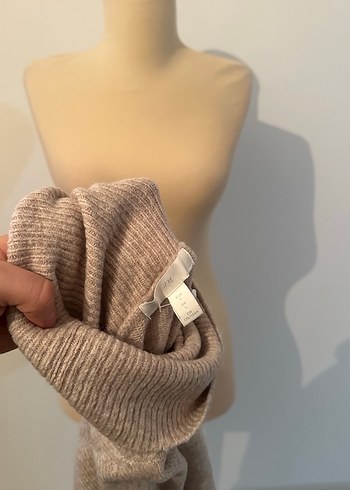 Bej Yün Yüksek Yakalı Kadın Kazak - Görsel 6