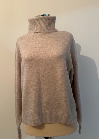 Bej Yün Yüksek Yakalı Kadın Kazak - Görsel 3