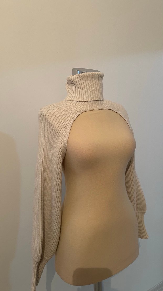 Bej Boğazlı Triko Kadın Kazak - Görsel 2