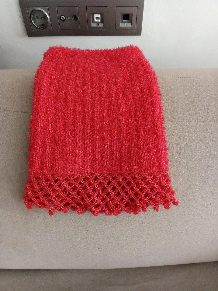 Kırmızı Örgü Kız etek - Görsel 3
