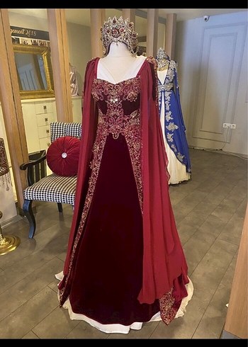 Bordo İşlemeli Kaftan