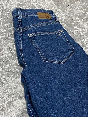 diğer Beden lacivert Renk Mavi Bodrum Wide Leg Jean (23 beden)