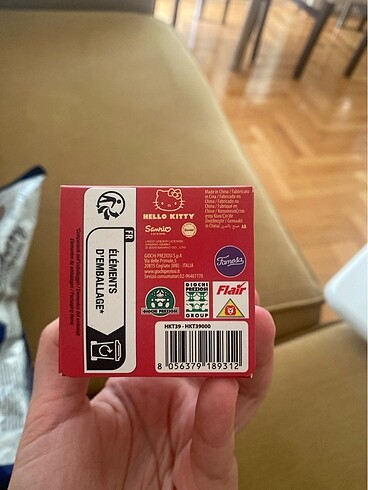 Beden Hello kitty sürpriz kutu