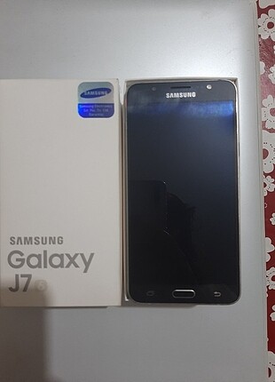 Samsung J7