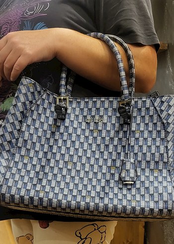 GUESS ORJİNAL ÇANTA - Görsel 2