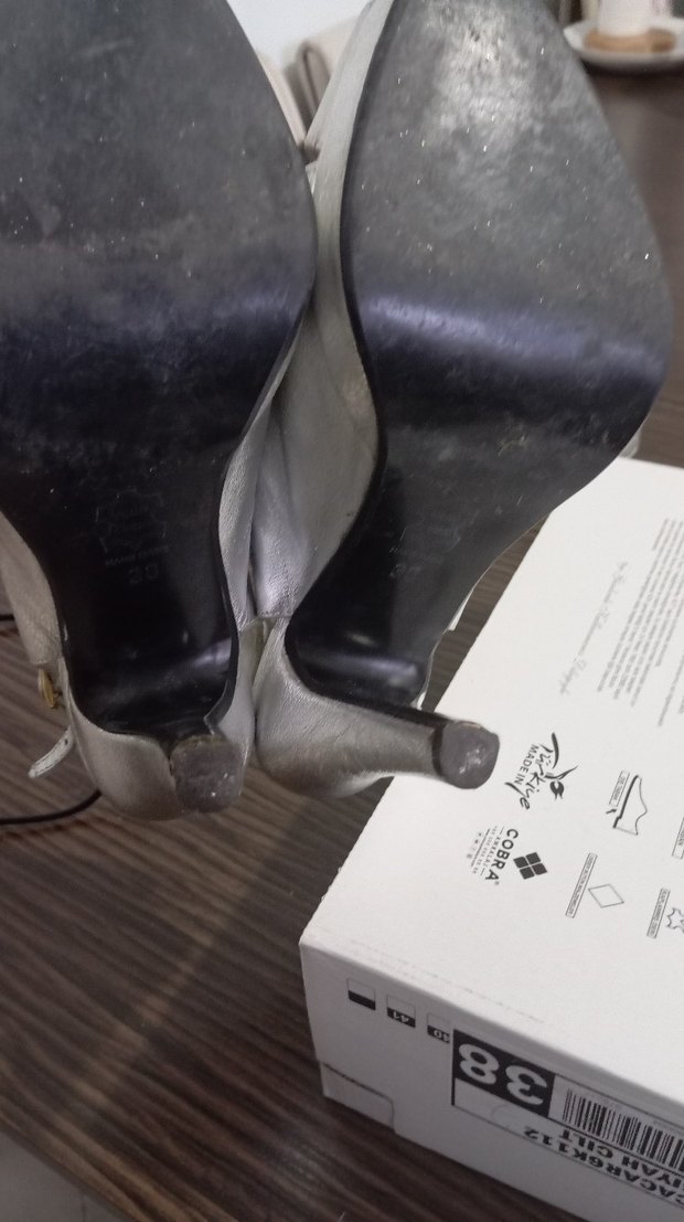 5 saat nişanda giyildi fırsat ürünü - Görsel 3