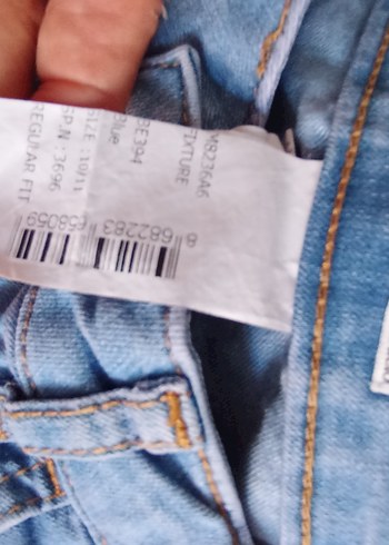 LC Waikiki Mavi Düğmeli Midi Denim Şort