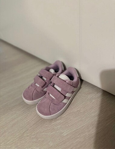 Adidas Bebek spor ayakkabı