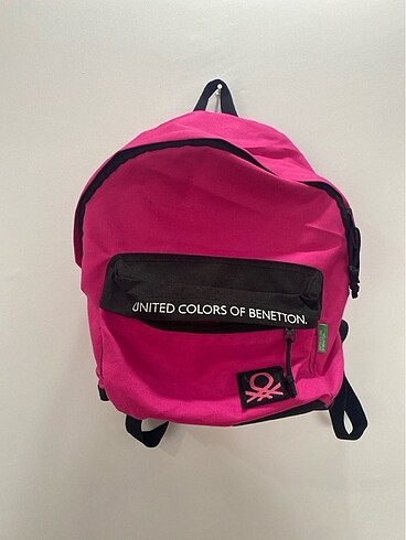 Benetton sırt çantası