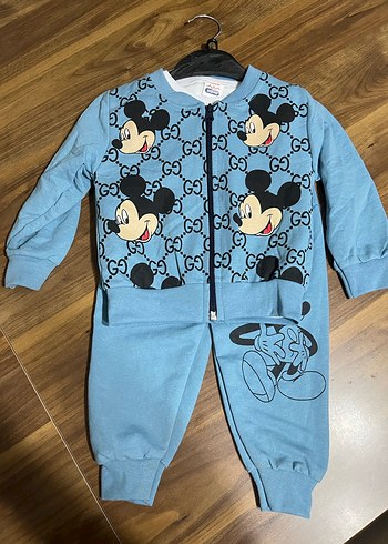 2 Yaş Beden Mavi Mickey Baskılı Pamuklu Erkek Bebek Takımı