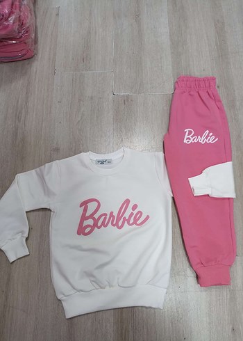 Barbie baskılı pembe kız çocuk takım
