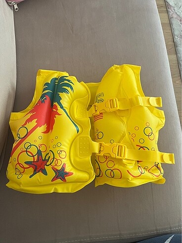 Havuz yeleği