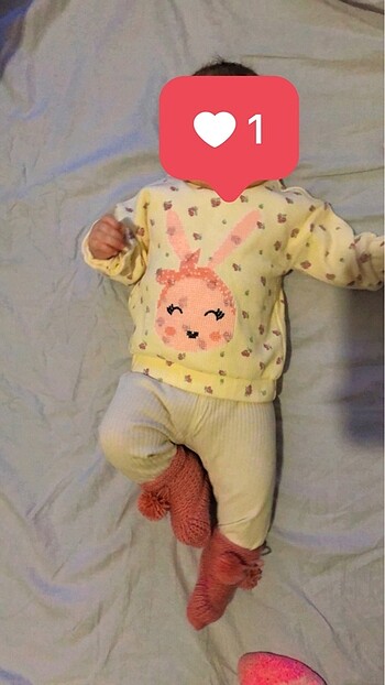 Kız bebek giyim