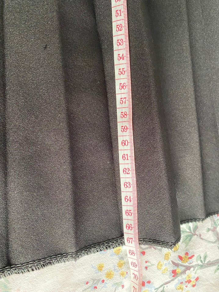 Siyah Pilili Uzun Kadın Etek - Görsel 4