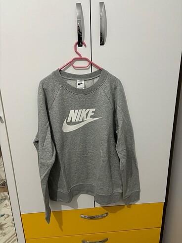 Nike Sweatshirt