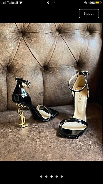 Yves Saint Laurent YSL TOPUKLU