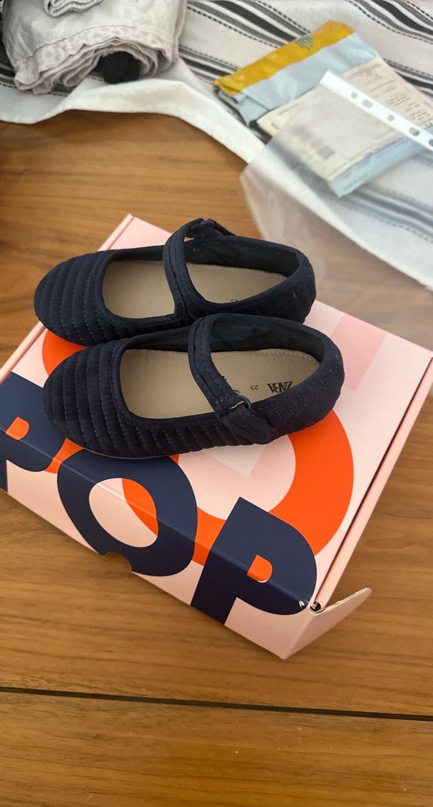 Zara Kız Çocuk Lacivert Cırtlı Babet Ayakkabı - Görsel 2