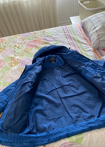 Kapüşonlu erkek mont - Görsel 5