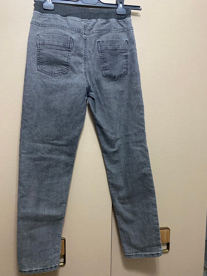 Gri Bel Detaylı Erkek Çocuk Denim Pantolon - Görsel 3