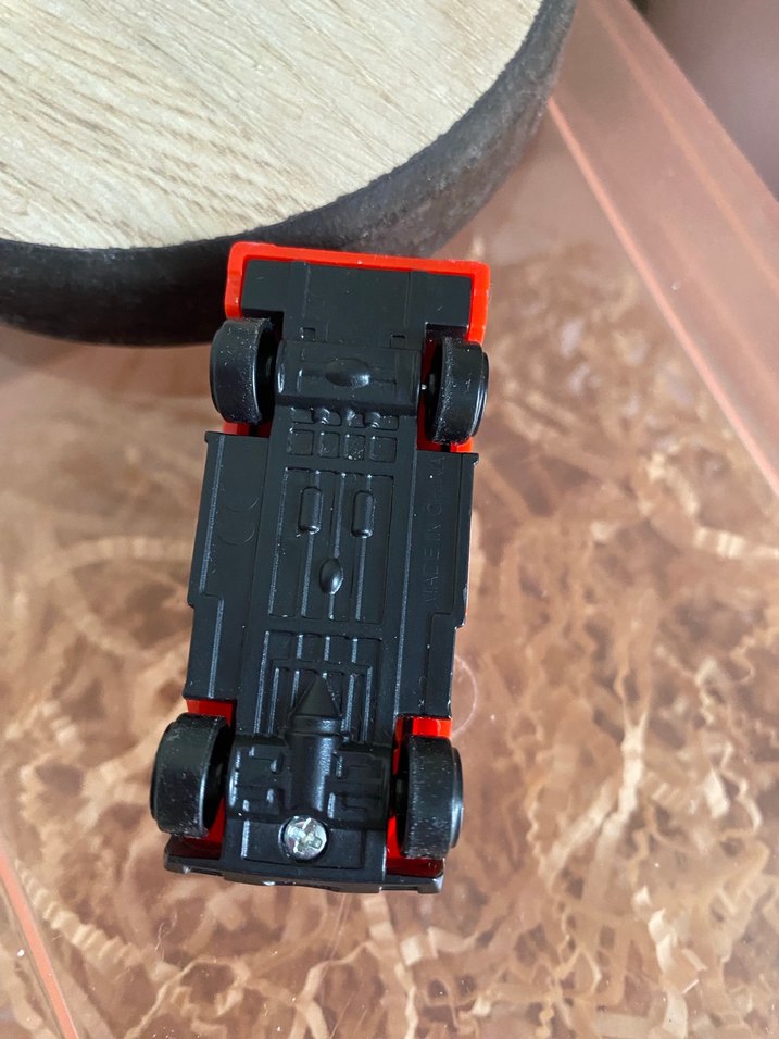 Kırmızı Oyuncak İtfaiye Aracı - Görsel 5