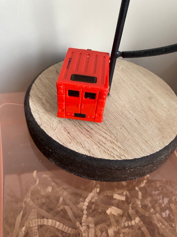 Kırmızı Oyuncak İtfaiye Aracı - Görsel 3