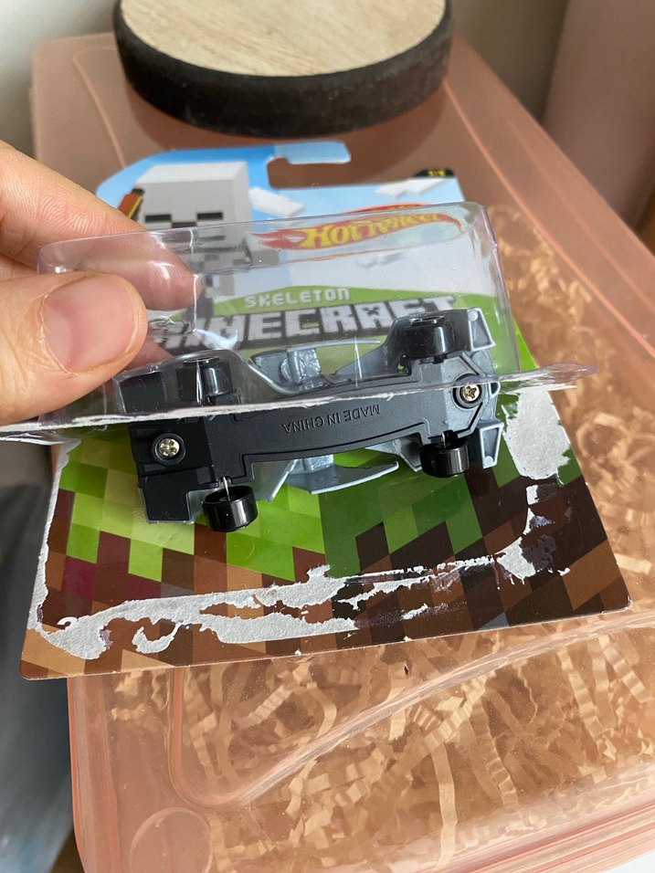 Minecraft Skeleton Gri Oyuncak Araba - Görsel 5