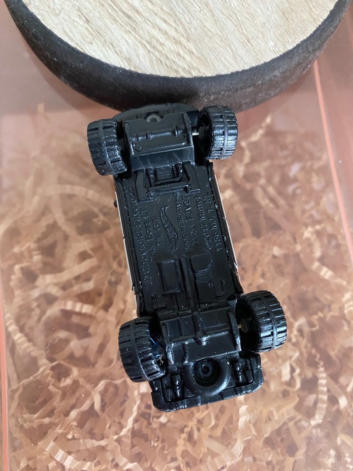 Siyah Minyatür Oyuncak Araba - Görsel 4