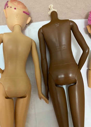 Barbie Barbie Çeşitli Ten Renklerinde Bebek Seti