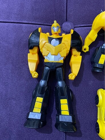  TRANSFORMERS BUMBELBEE SET