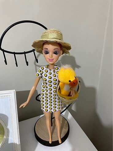Barbie BARBİE